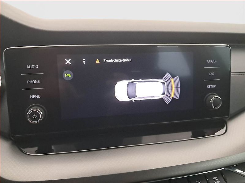 Škoda Octavia (2023) Ambition 2.0 TDI, ČR,1.maj - fotka 16 z 19