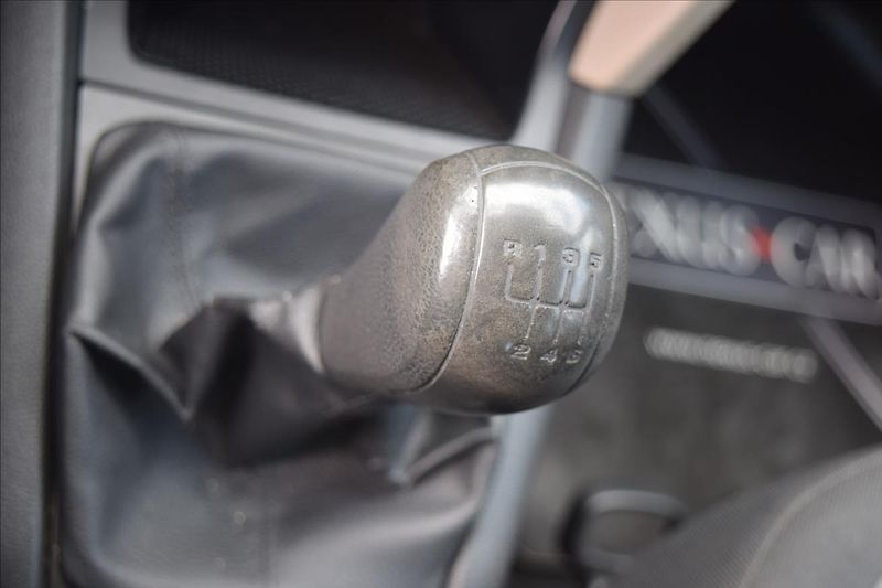 Škoda Yeti 1,2 TSI 77KW PO SERVISE - fotka 41 z 45