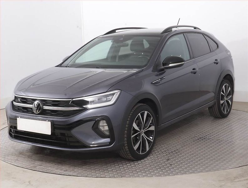 Volkswagen Taigo (2022) R-Line 1.5 TSI - fotka 2 z 17