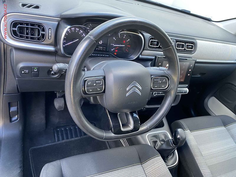 Citroën C3 (2016) 1.2PT, Feel, kamera - fotka 12 z 16