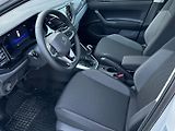Volkswagen Polo Life 1,0 TSI  70Kw - náhled 11