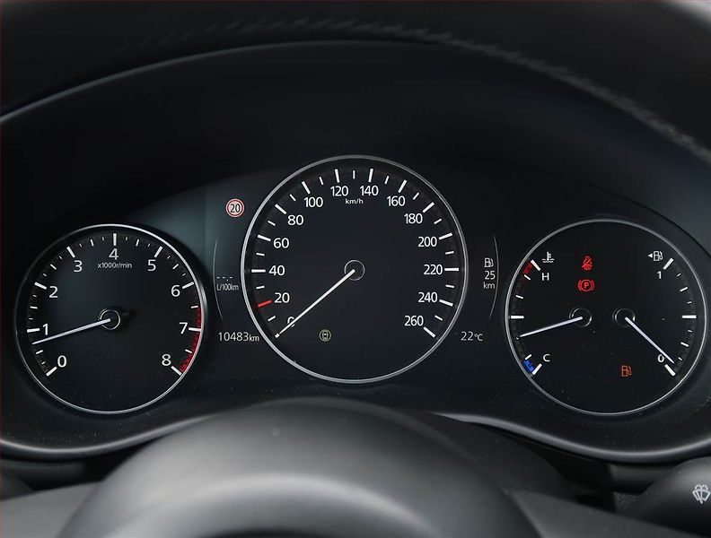 Mazda 3 (2026) Selection e-Skyactiv G140 - fotka 11 z 21
