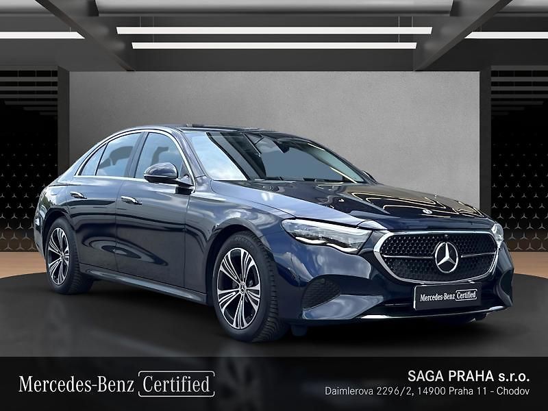 Mercedes-Benz Třídy E E-Třída 220d 4MATIC Avantgarde - fotka 8 z 21