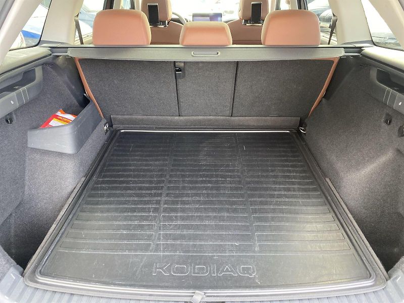 Škoda Kodiaq (2024) 2.0 TDI 4x4 DSG Exclusive Sele - fotka 37 z 41