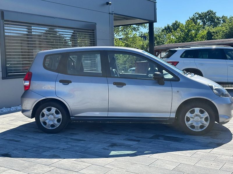 Honda Jazz (2006) 1.2i 57kW - fotka 4 z 29