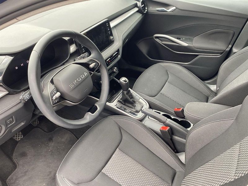 Škoda Fabia (2025) 1.0 TSI 85kW Top Selection - fotka 8 z 32