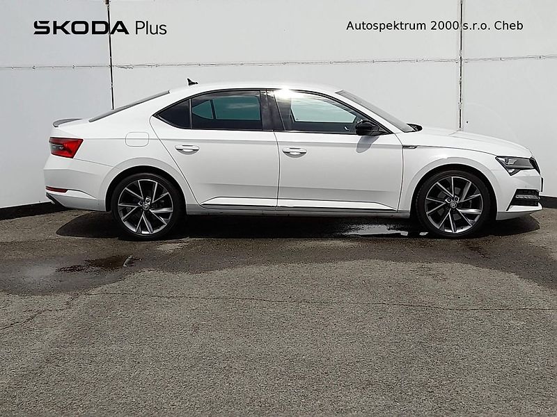 Škoda Superb SPORTLINE 2.0 TDi 147KW 7AP - fotka 8 z 20