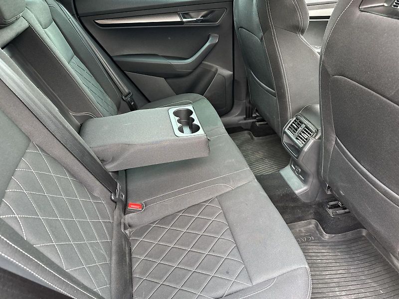 Škoda Karoq (2020) 2.0 TDI 4x4 DSG Sportline - fotka 10 z 36