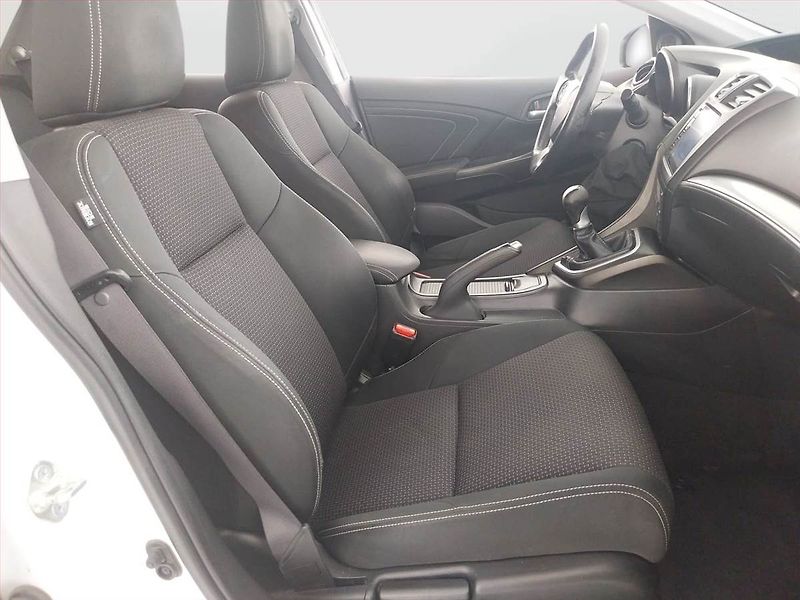 Honda Civic (2017) 1.8 i-VTEC, Serv.kniha - fotka 9 z 21