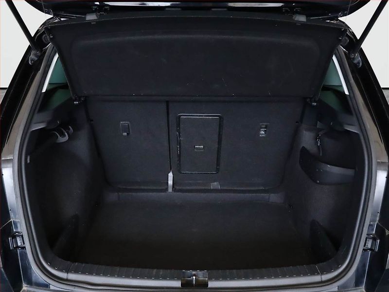 Škoda Karoq (2020) Style Plus 1.6 TDI, Serv.kniha - fotka 12 z 18