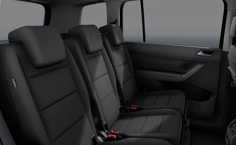 Volkswagen Touran People 1,5 TSI EVO 7DSG 110kW - fotka 8 z 8