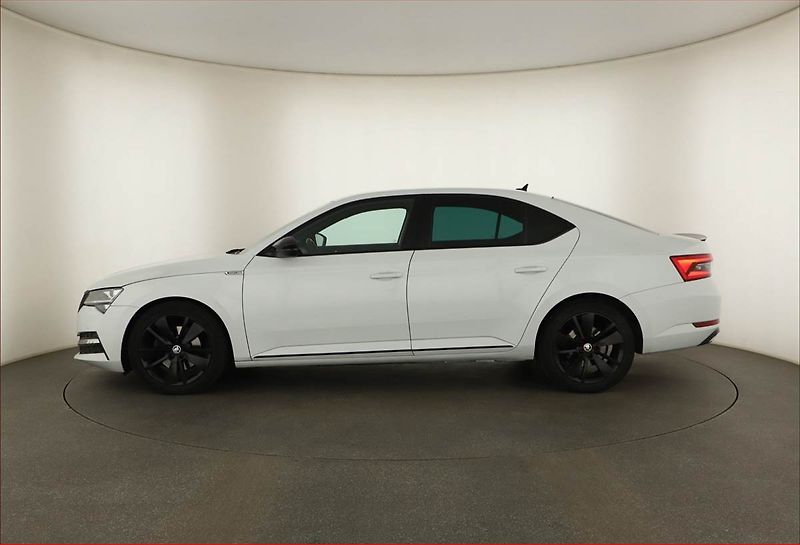 Škoda Superb (2020) Sportline 2.0 TDI - fotka 3 z 17