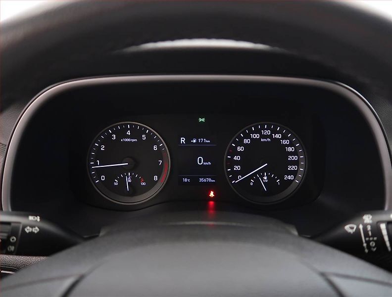 Hyundai Tucson (2019) 1.6 GDI, Serv.kniha, Tempomat - fotka 11 z 18