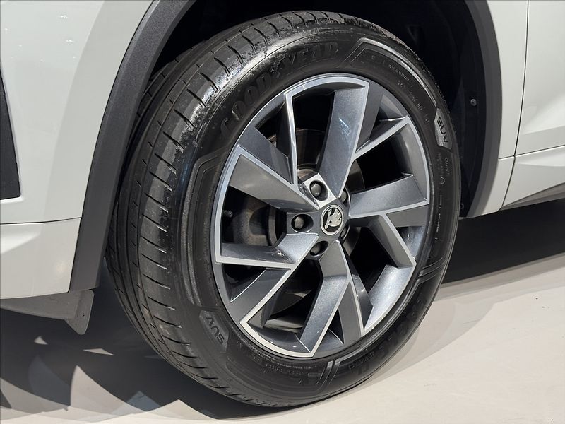 Škoda Kodiaq 2,0 TDi  DSG Sportline Virtual - fotka 7 z 47