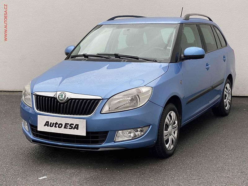 Škoda Fabia (2012) 1.2 TSi, ČR, AC - fotka 3 z 16