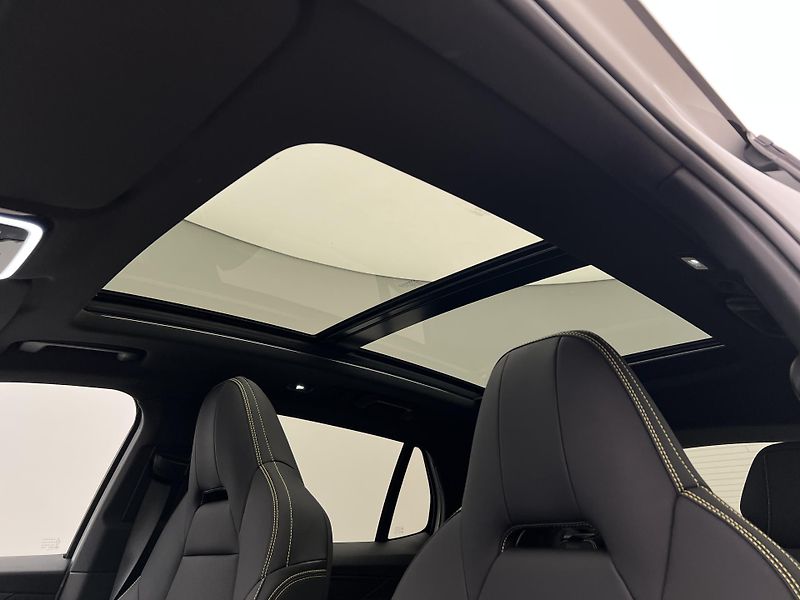 Lynk & Co 01 MORE PHEV AUT CZ 1.maj - fotka 16 z 54