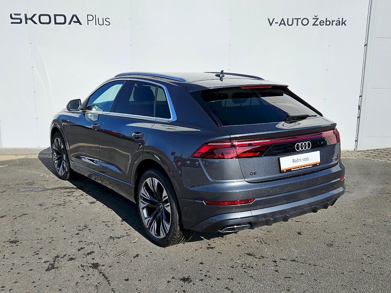 Audi Q8 (2025) 50 TDI 210kW quattro - fotka 9 z 30