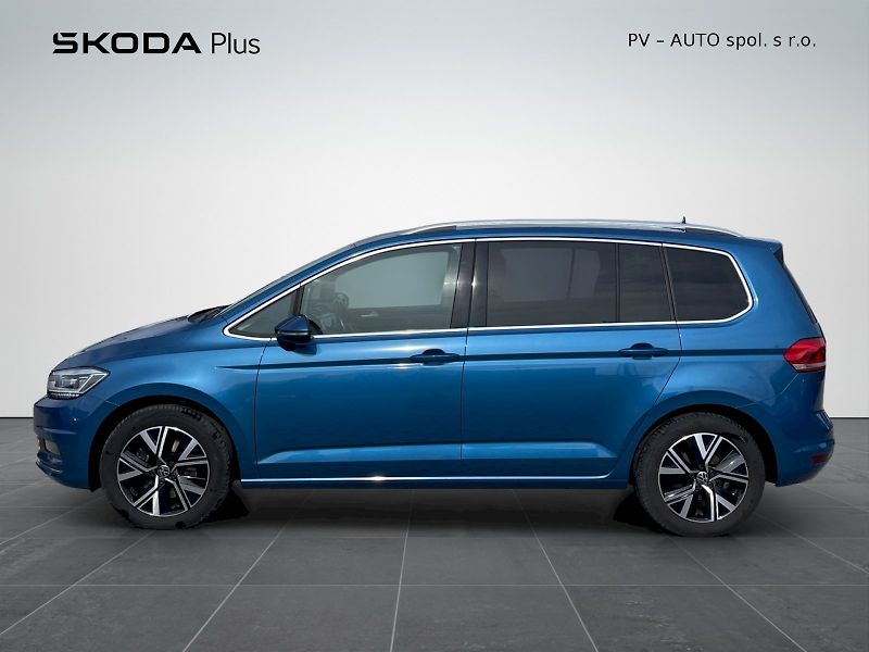 Volkswagen Touran (2022) 1.5 TSI 110 kW DSG Highline - fotka 3 z 35