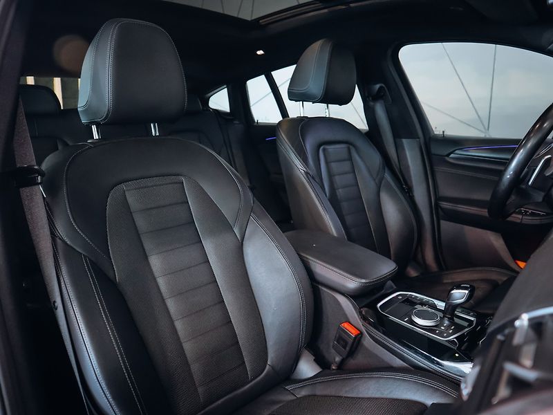 BMW X4 30d xDrive - fotka 24 z 27