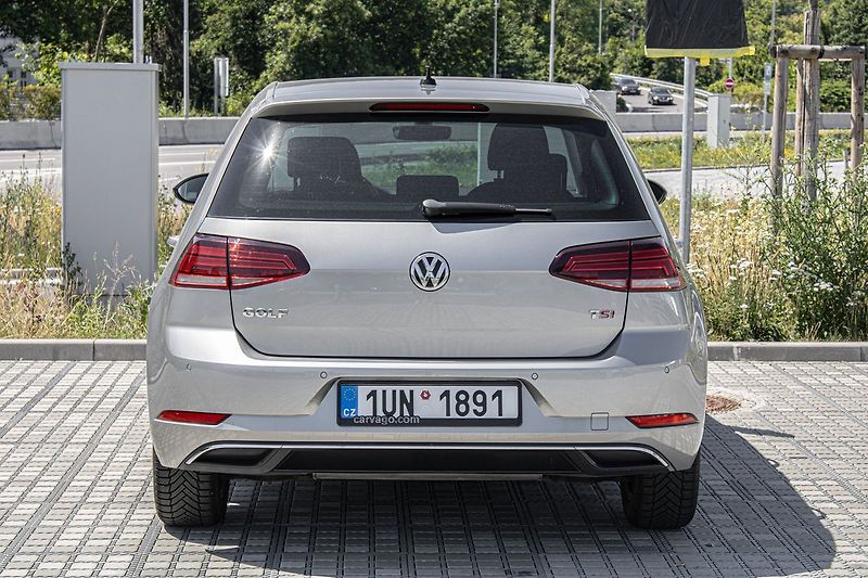 Volkswagen Golf - fotka 6 z 25