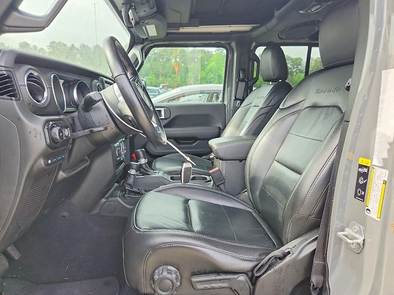 Jeep Wrangler (2021) Auto na cestě - fotka 7 z 12