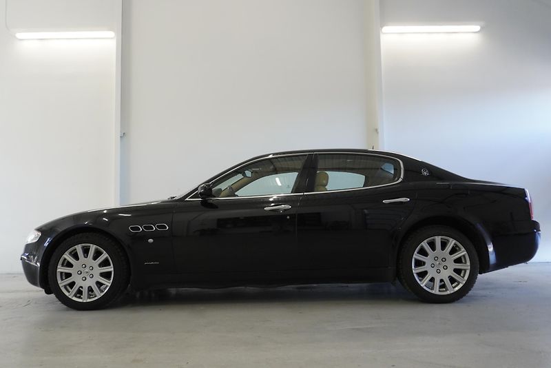 Maserati Quattroporte (2007) 4.2i 295 kW AUTOMAT - fotka 16 z 46