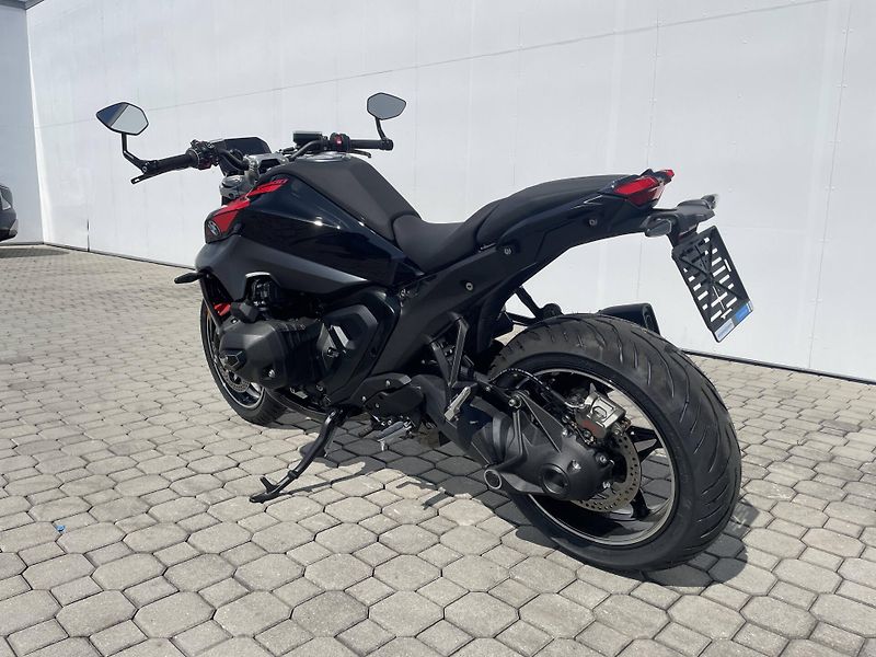 BMW (2026) R 1300 R - fotka 7 z 12