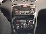 Peugeot 308 (2013) 1.6 e-HDi, po STK, zamluveno - náhled 12