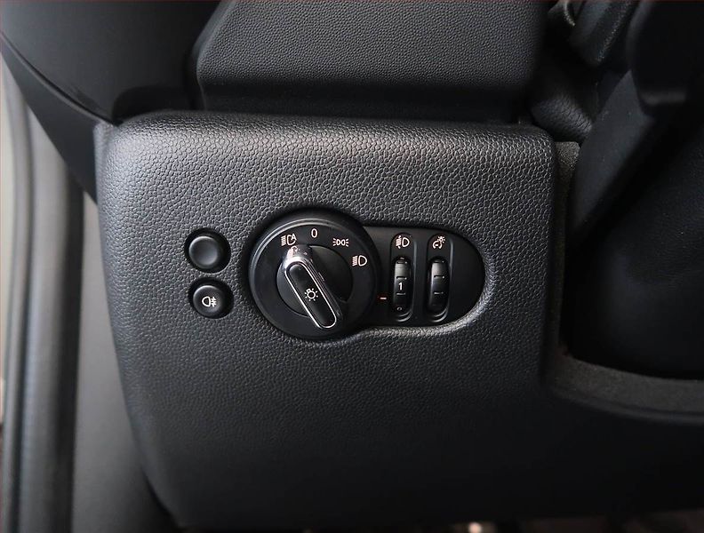 Mini Ostatní (2022) Cooper SE 32 kWh, SoH 96% - fotka 21 z 23