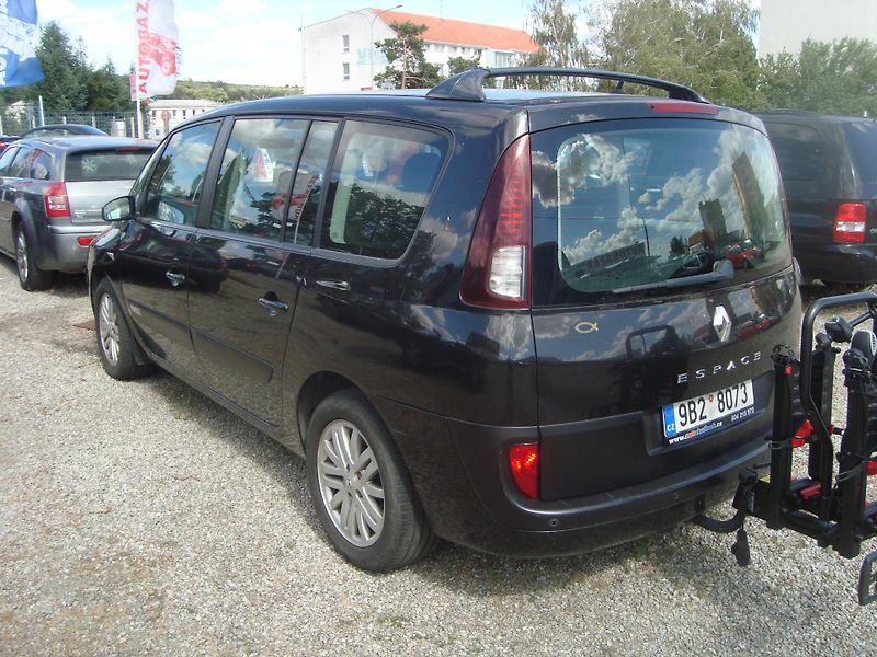 Renault Espace (2008) 2,0DCI - fotka 4 z 14
