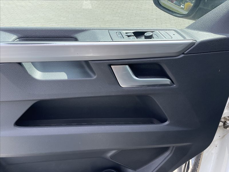 Volkswagen California 2,0 TDi 146kw 4Motion CZauto 1 - fotka 28 z 39