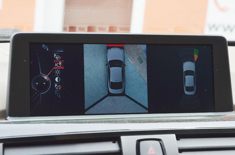 BMW Řada 4 (2015) 435d xDrive 230kW / ČR / LED   - fotka 36 z 43