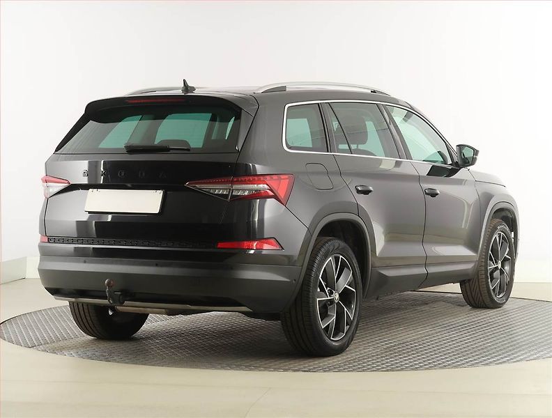 Škoda Kodiaq (2021) Sportline 2.0 TDI - fotka 5 z 32