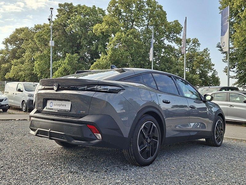 Peugeot 408 GT Plug-in HYBRID 225k e-EAT8 - fotka 3 z 32