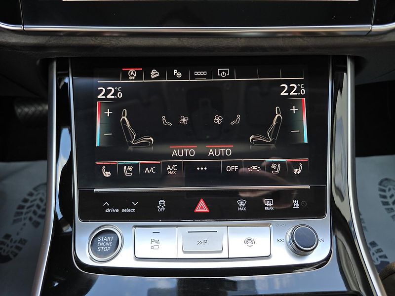 Audi Q7 3.0 V6 250kW MATRIX KŮŽE WEBAS - fotka 20 z 61