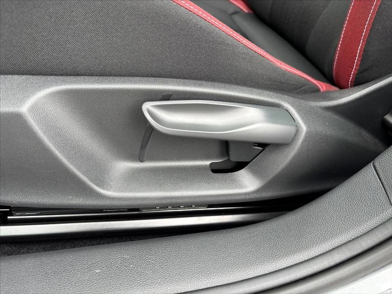 Škoda Kamiq 1,0 Monte Carlo ZÁRUKA PANORAM - fotka 11 z 43