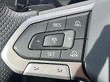 Volkswagen T-Roc 1,5 eTSi110kW 7DSG R-line - náhled 19
