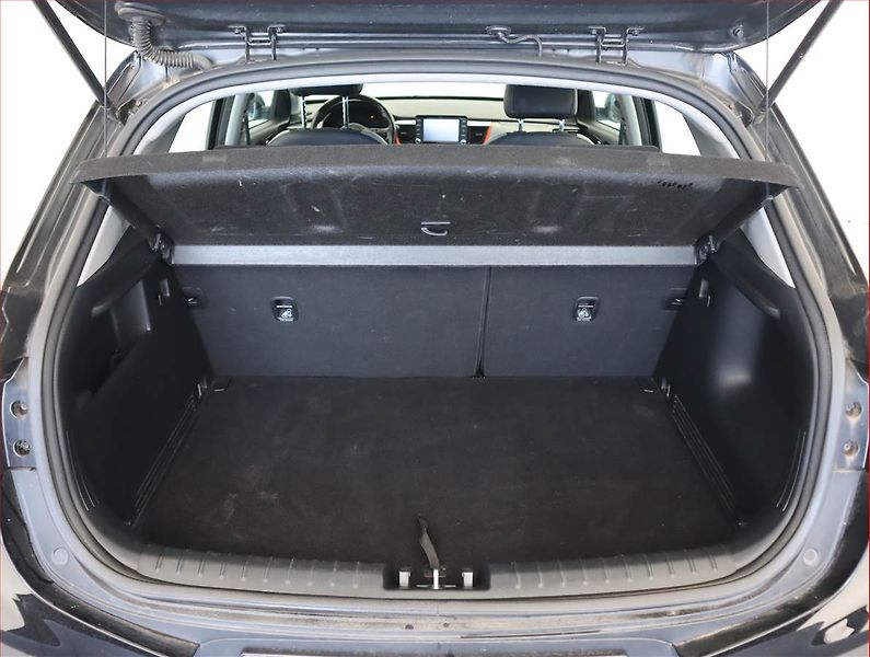 Kia Stonic (2018) 1.25 CVVT, Xenony, Tempomat - fotka 14 z 18