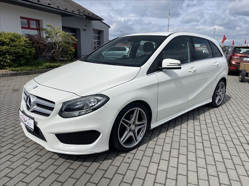 Mercedes-Benz Třídy B 2,2 CDi B200 Premium Automat L - fotka 1 z 35