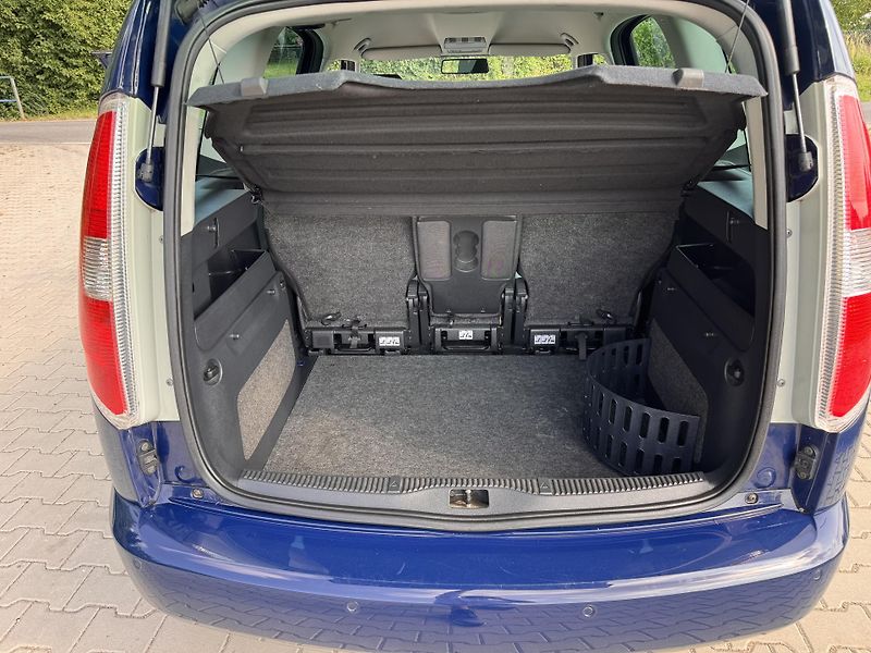 Škoda Roomster 1.4i 63Kw Ambition - fotka 14 z 18