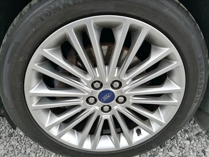 Ford Galaxy 2,0 TDCi AWD 7míst Titanium - fotka 28 z 29