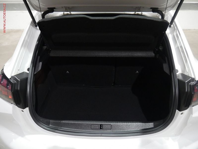 Peugeot 208 (2020) 1.2PT, Business, AT, LED - fotka 7 z 18