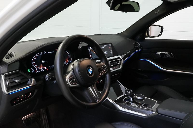 BMW Řada 3 M340XD,HUD,H/K,CARBON STŘECHA - fotka 15 z 40