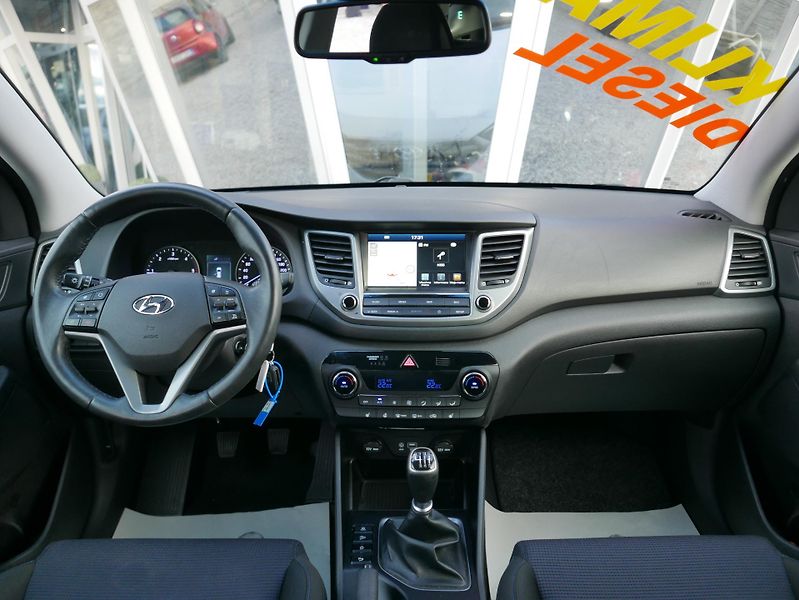 Hyundai Tucson 1,7 CRDi 1.Majitel ČR ! - fotka 24 z 38