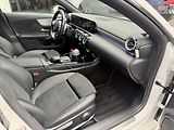 Mercedes-Benz CLA 250e Shooting brakeAMG, NIGHT  - náhled 18