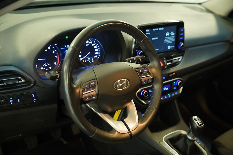 Hyundai i30 - fotka 14 z 25
