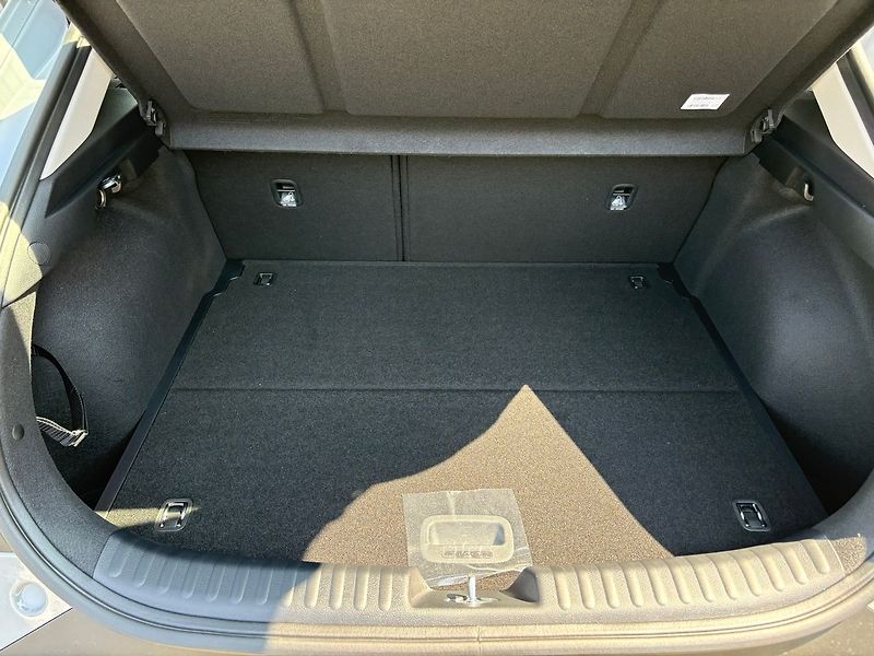 Kia Ceed (2026) 1,0 T-GDi GPF SPIN (2027) - fotka 10 z 13