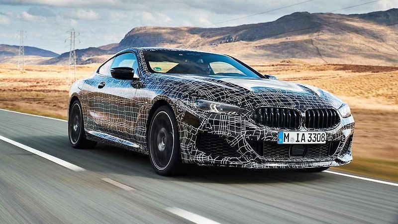 BMW M850i.