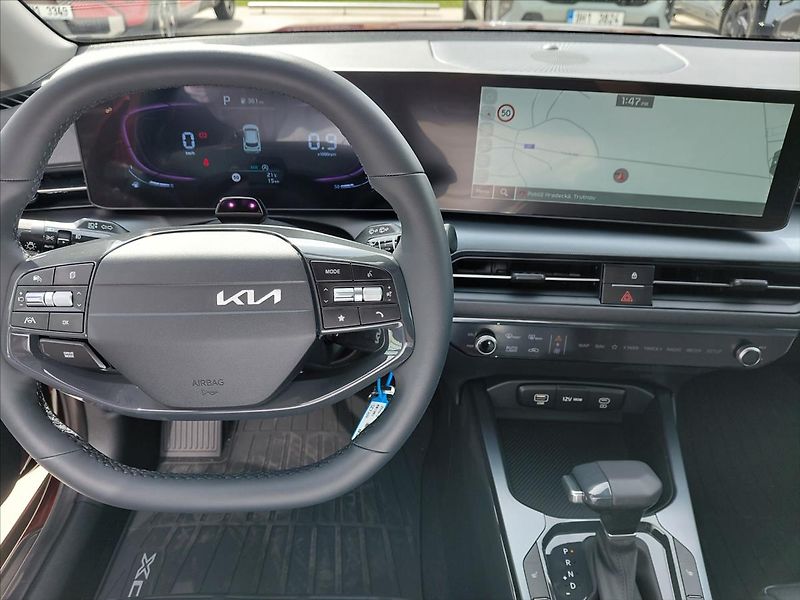 Kia XCeed (2026) 1,0   T-GDI 7DCT EXCLUSIVE - fotka 12 z 16