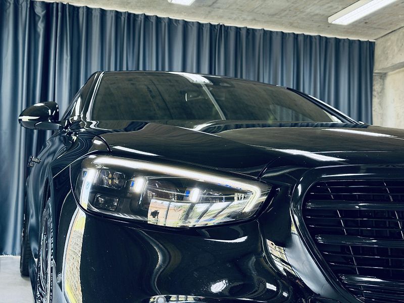 Mercedes-Benz Třídy S (2021) 400d*4M*AMG*TV*LONG*MAX*TOP - fotka 4 z 49